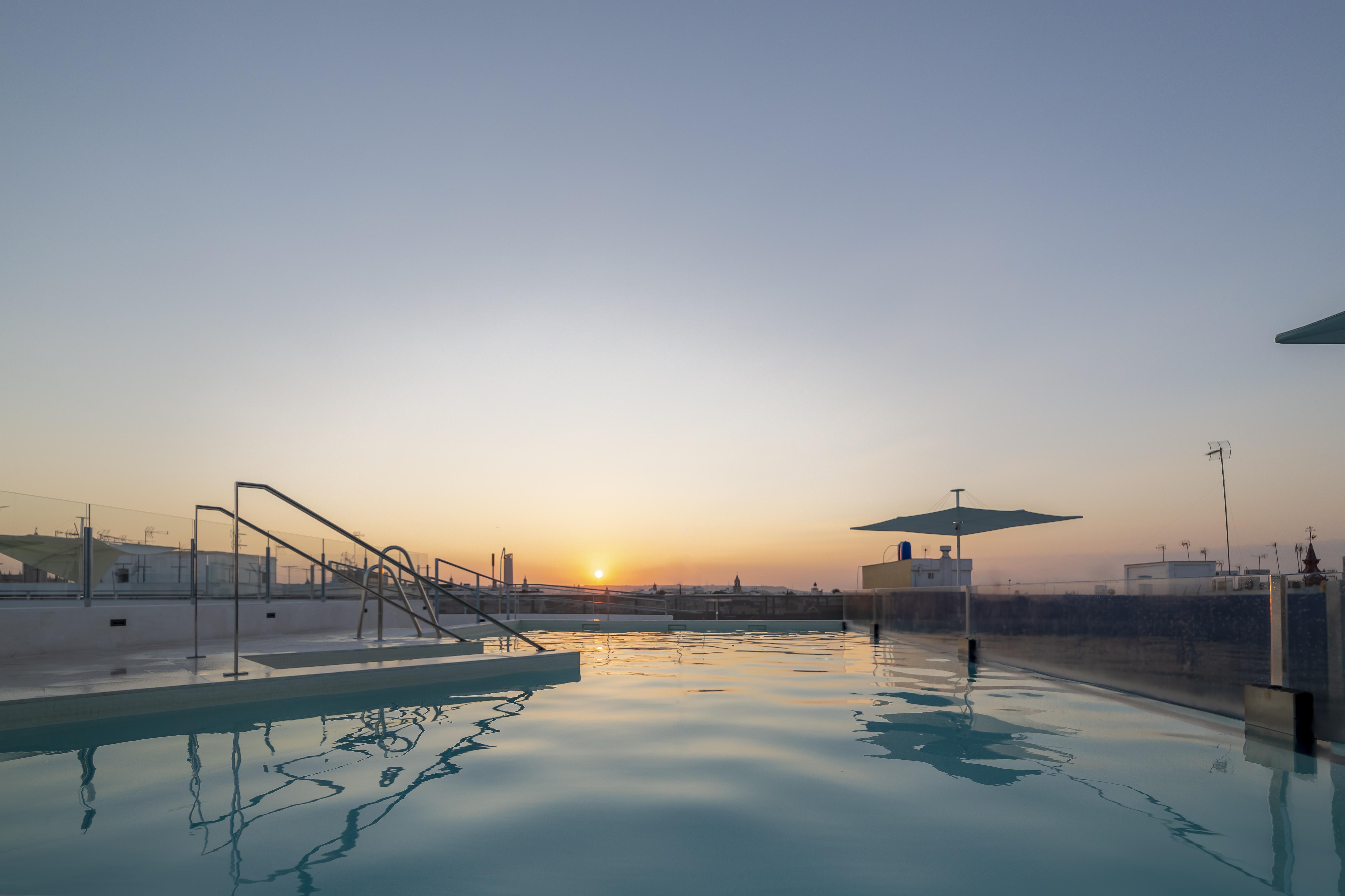 Hotel Macia Sevilla Kubb Екстер'єр фото