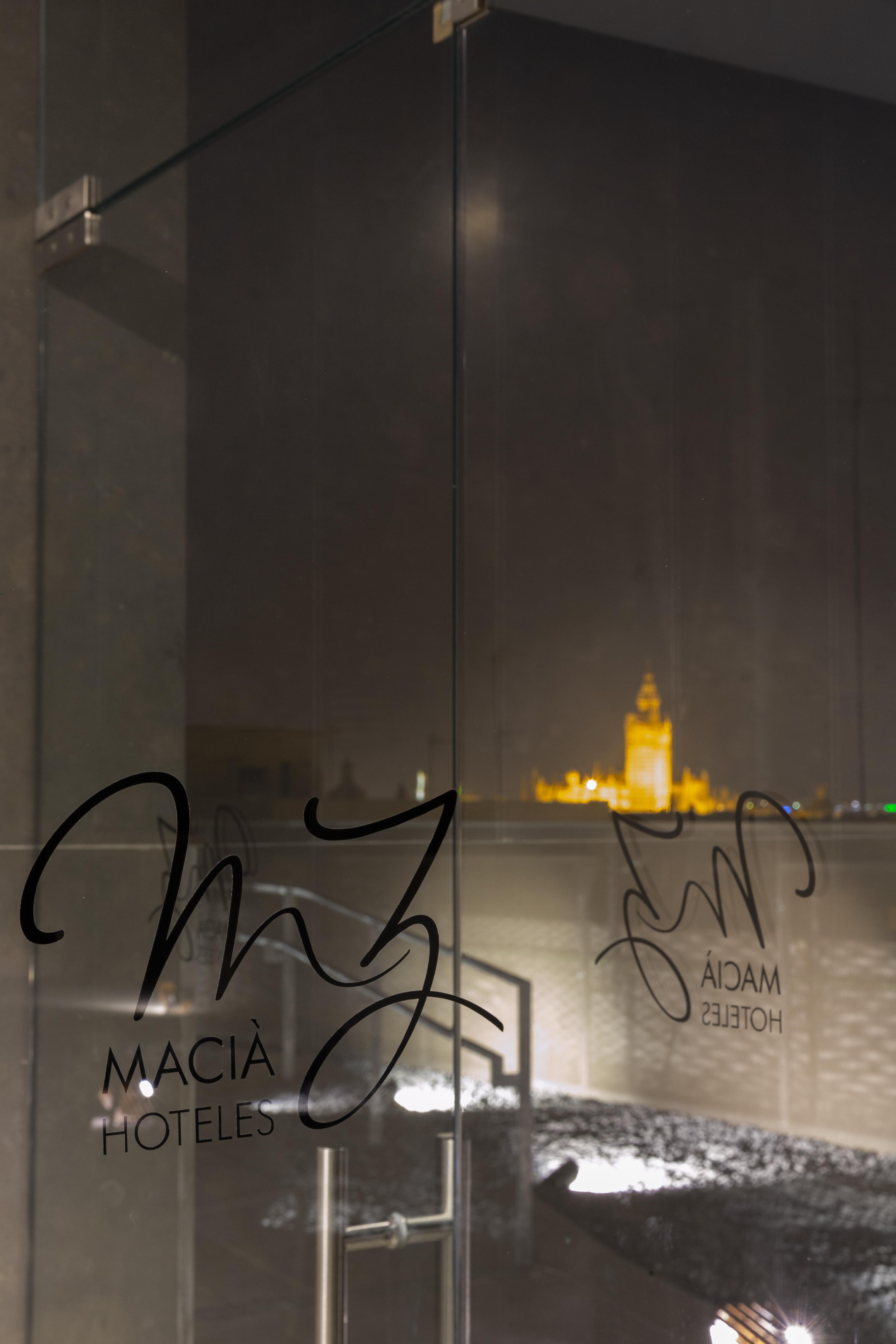 Hotel Macia Sevilla Kubb Екстер'єр фото