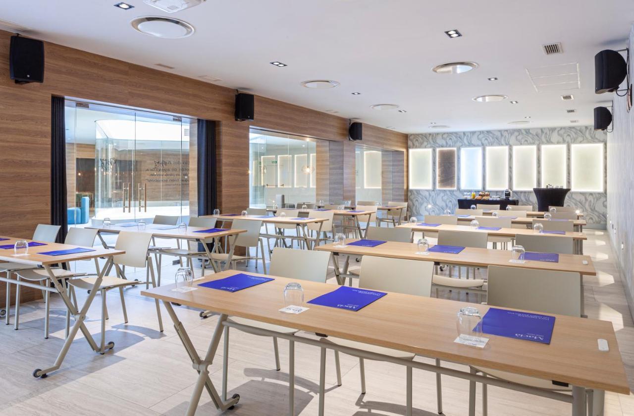Hotel Macia Sevilla Kubb Екстер'єр фото
